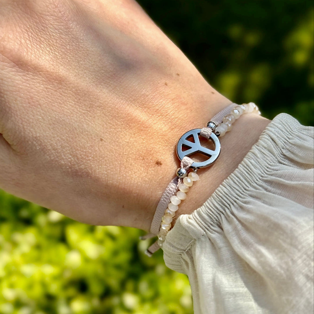 Ivory Calm Armband